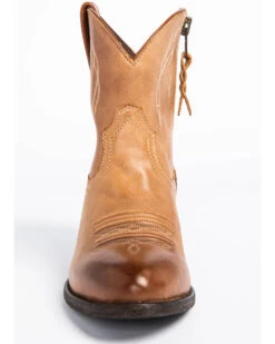 Ariat Women's Darlin Booties - Medium Toe 14 Ariat Women's Darlin Booties - Medium Toe -Ariat || Corral || Dan Post Store 031928 41 P4