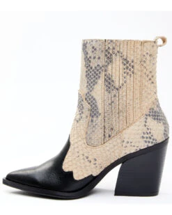 Dan Post Women's Snake Print Fashion Booties - Pointed Toe -Ariat || Corral || Dan Post Store 2000340408 001 P4