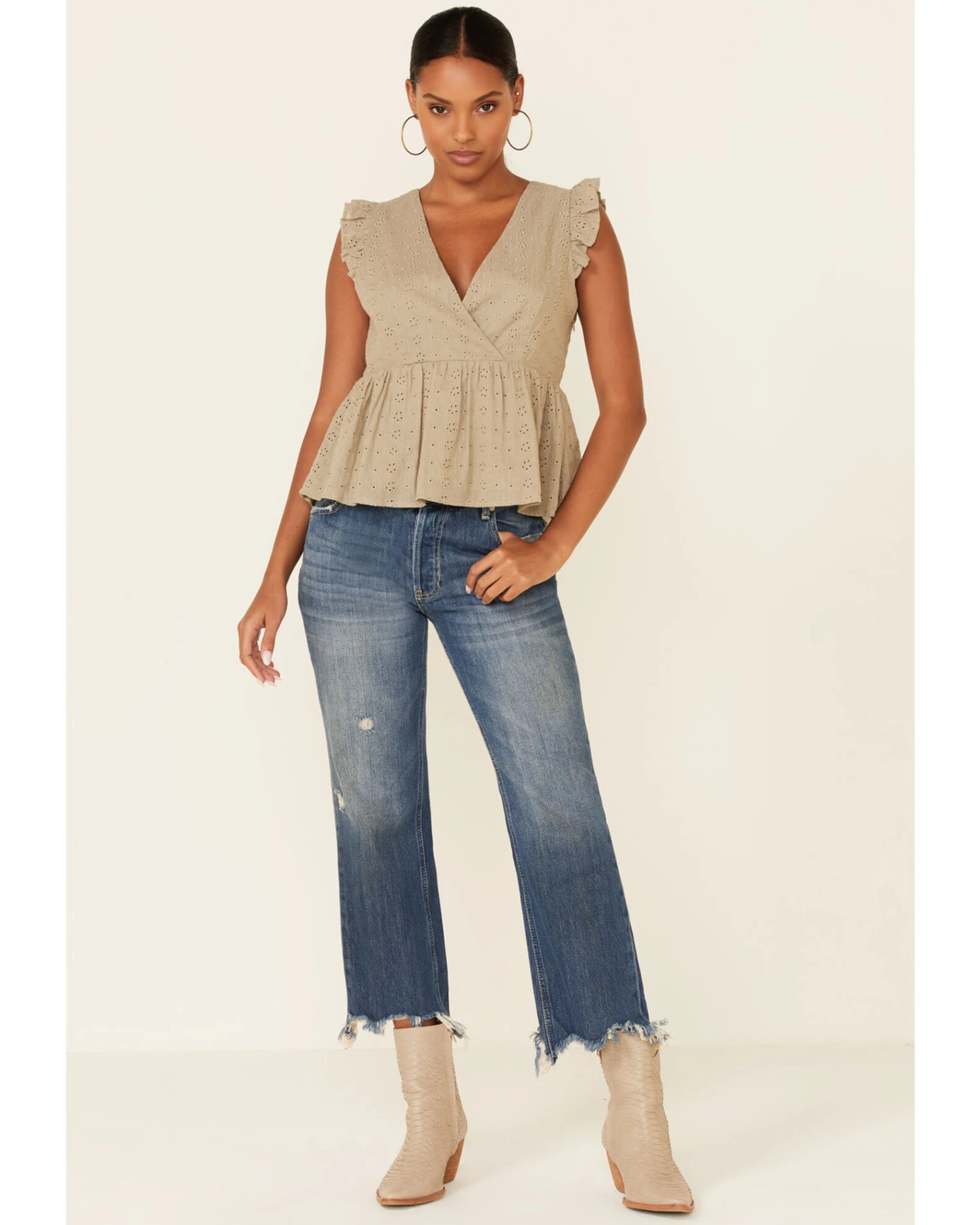 Wishlist Women's Gucci Eyelet Ruffle Surplice Short Sleeve Babydoll Top 2 Wishlist Women's Gucci Eyelet Ruffle Surplice Short Sleeve Babydoll Top - Image 2