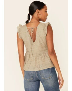 Wishlist Women's Gucci Eyelet Ruffle Surplice Short Sleeve Babydoll Top 7 Wishlist Women's Gucci Eyelet Ruffle Surplice Short Sleeve Babydoll Top -Ariat || Corral || Dan Post Store 2000349957 341 P4