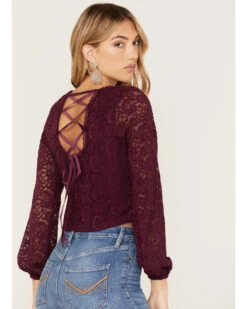 Idyllwind Women's Date Night Floral Lace Crop Top -Ariat || Corral || Dan Post Store 2000375302 500 P3