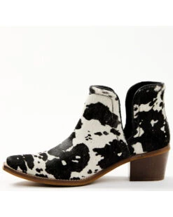 Myra Bag Women's Easy Going Cow Hair Western Booties - Snip Toe 9 Myra Bag Women's Easy Going Cow Hair Western Booties - Snip Toe -Ariat || Corral || Dan Post Store 2000377437 001 P3